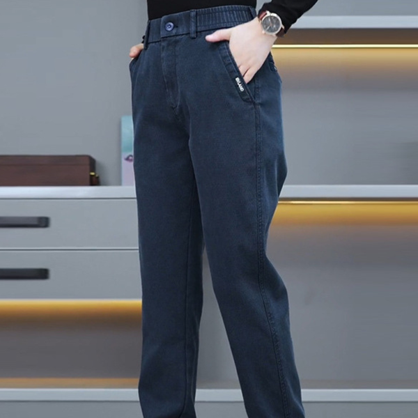 Pantalón Ajustable Vitoria en Algodón y Elastano (¡Se adapta a tu cuerpo con estilo!)